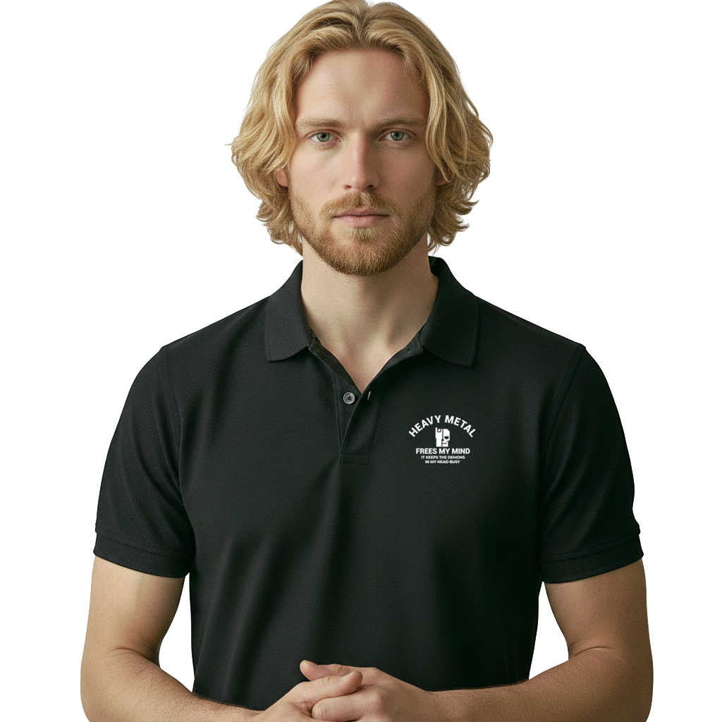 Branded and United Polo-Shirt in Schwarz mit 'Heavy Metal' Logo, hochwertiger DTF-Druck für maximale Langlebigkeit.